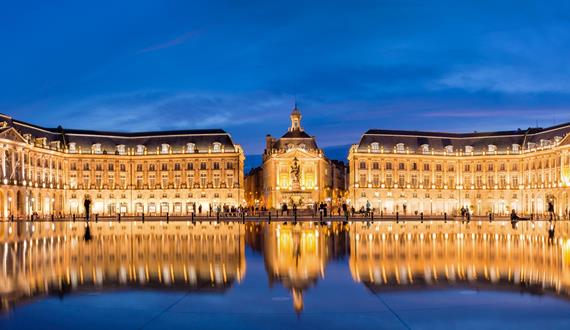 Gaily Tours & Excursions in France: Bordeaux