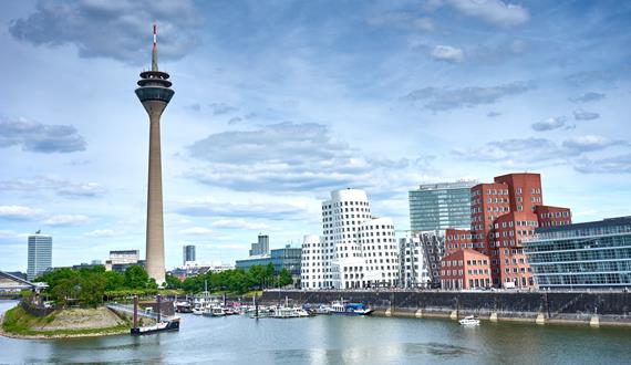 Gaily Tours & Excursions in Germany: Düsseldorf