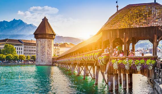 Gaily Tours & Excursions in Switzerland: Lucerne