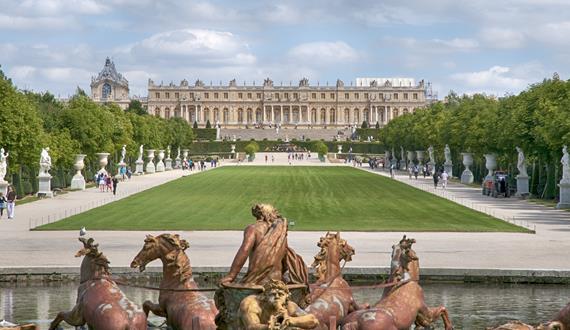 Gaily Tours & Excursions in France: Versailles