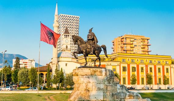 Gaily Tours & Excursions in Albania: Tirana